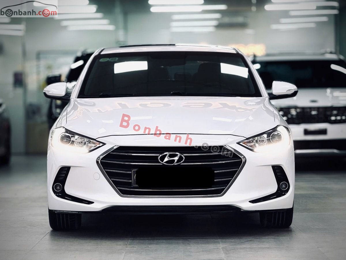 Bán ô tô Hyundai Elantra 1.6 AT - 2017 - xe cũ