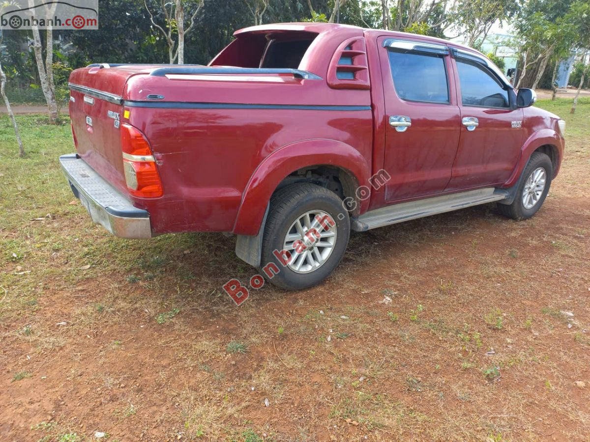 Bán ô tô Toyota Hilux - 2013 - xe cũ