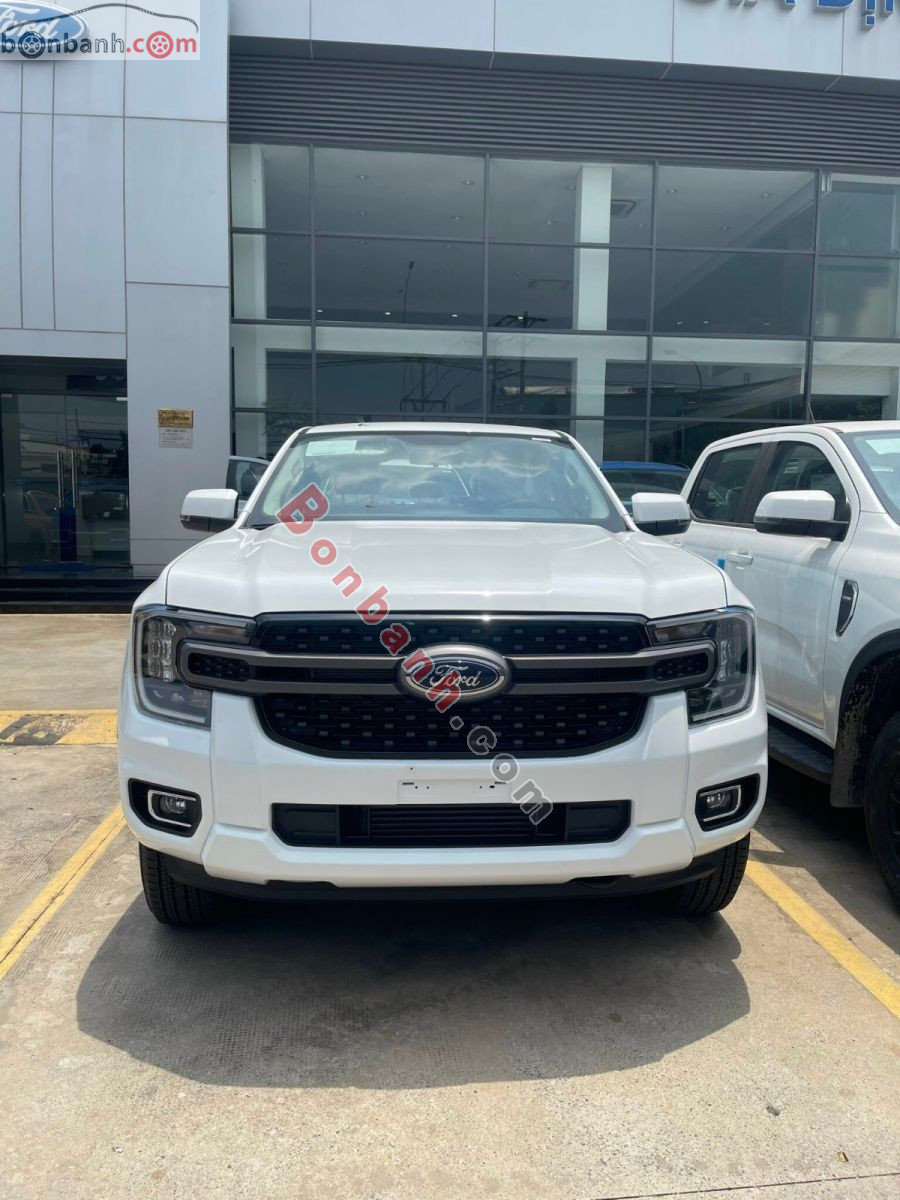 Bán ô tô Ford Ranger XLS 2.0L 4x2 AT - 2025 - xe mới