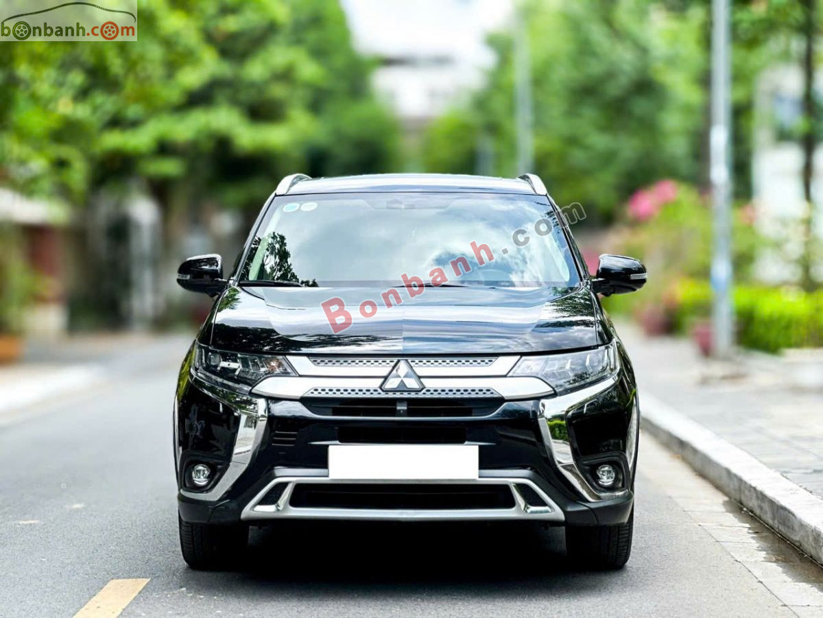 Bán ô tô Mitsubishi Outlander Premium 2.0 CVT - 2021 - xe cũ