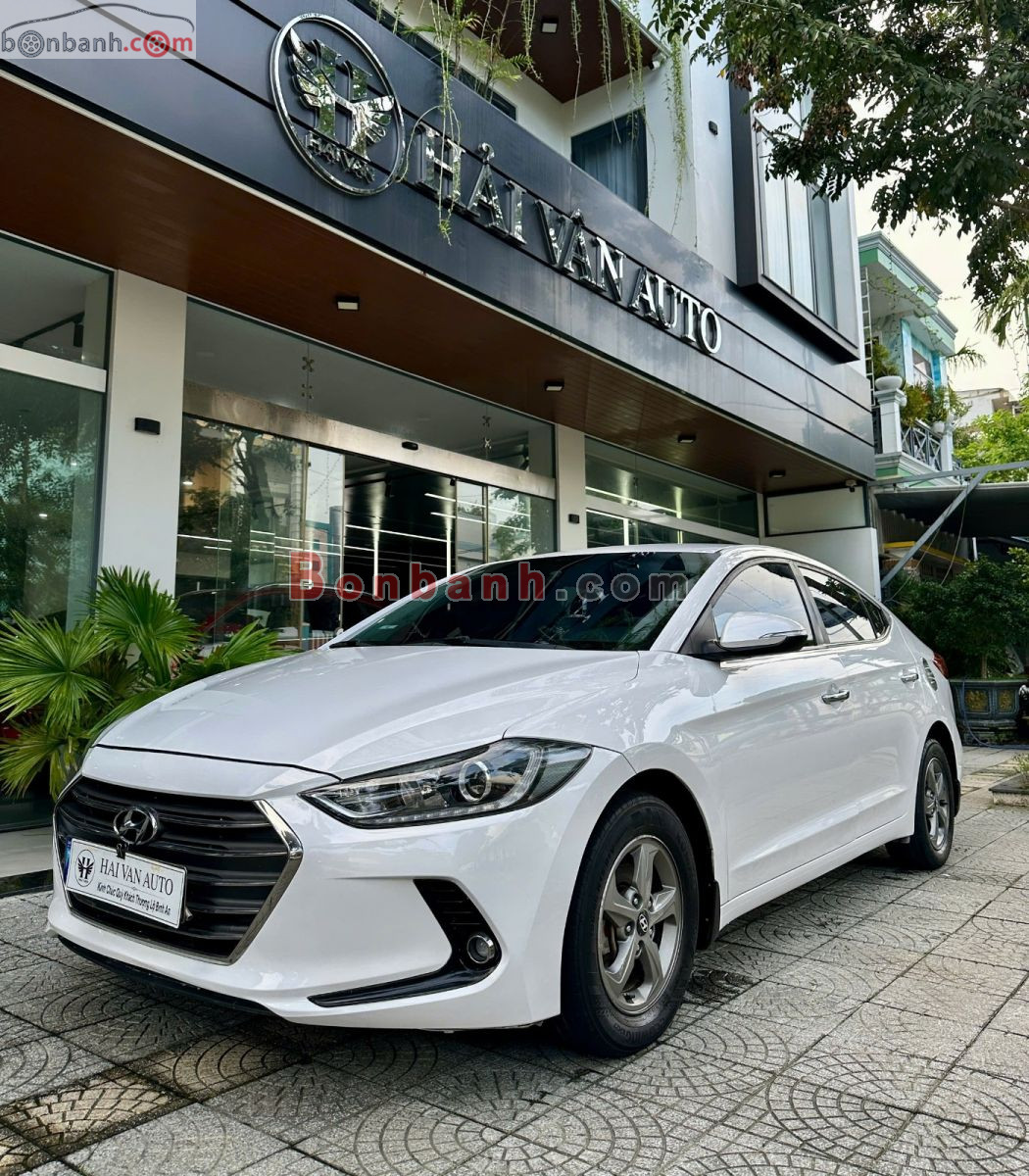 Bán ô tô Hyundai Elantra 1.6 MT - 2017 - xe cũ