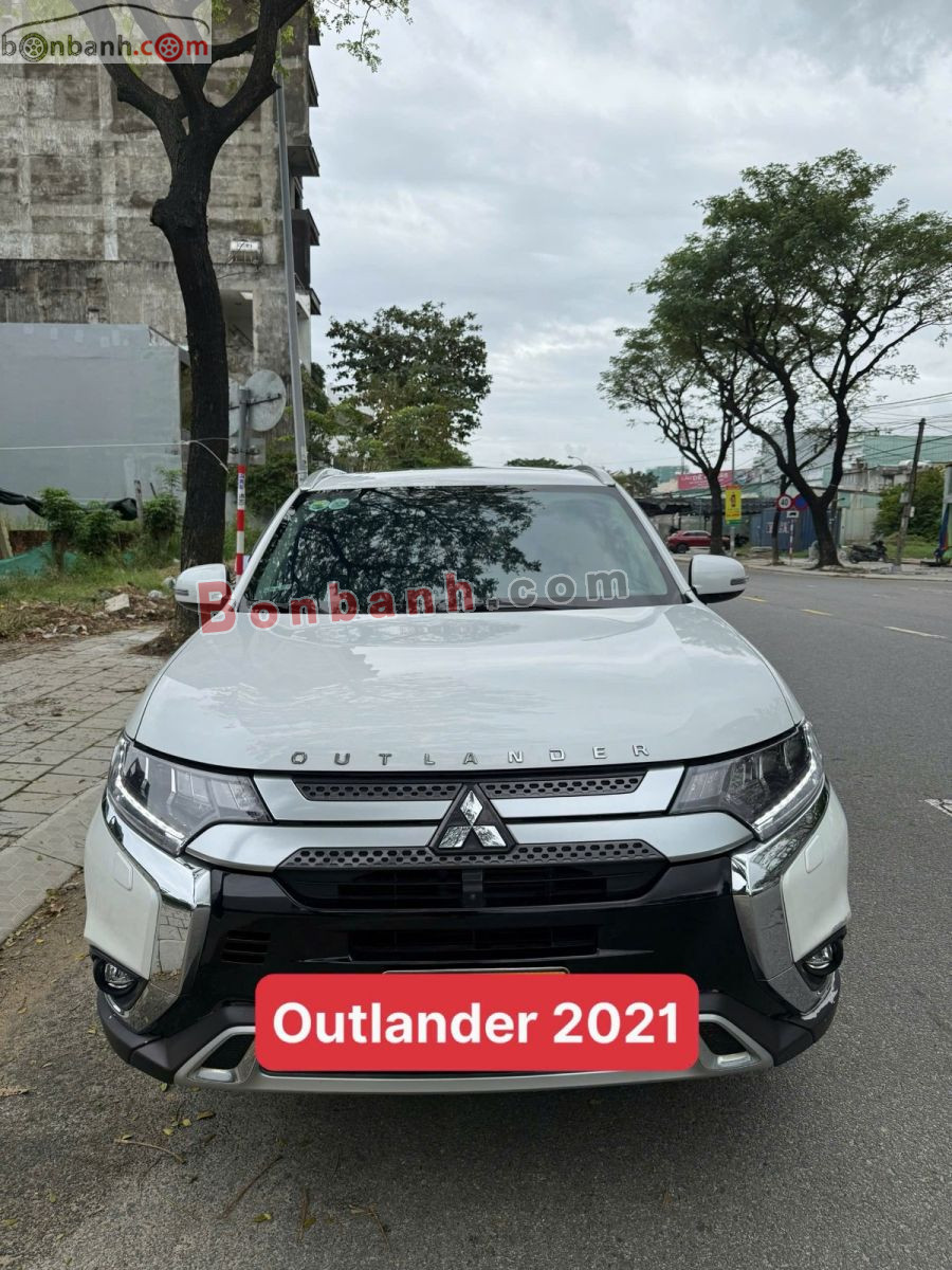 Bán ô tô Mitsubishi Outlander Premium 2.0 CVT - 2021 - xe cũ