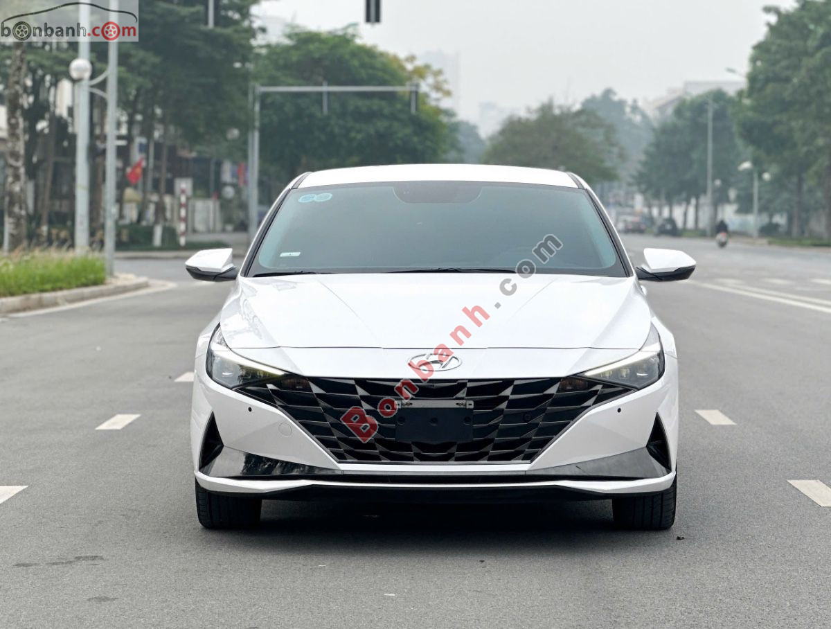 Bán ô tô Hyundai Elantra 2.0 - 2023 - xe cũ