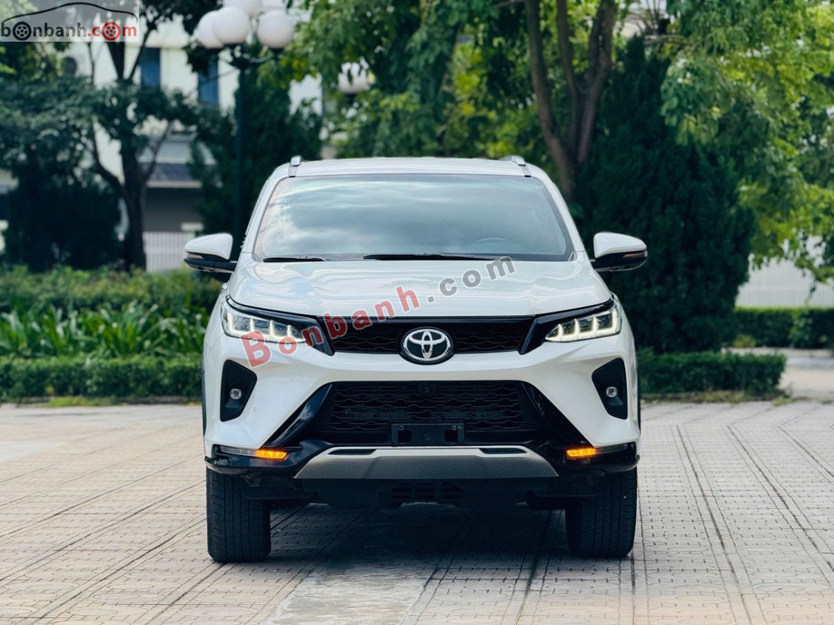 Bán ô tô Toyota Fortuner Legender 2.4L 4x2 AT - 2022 - xe cũ