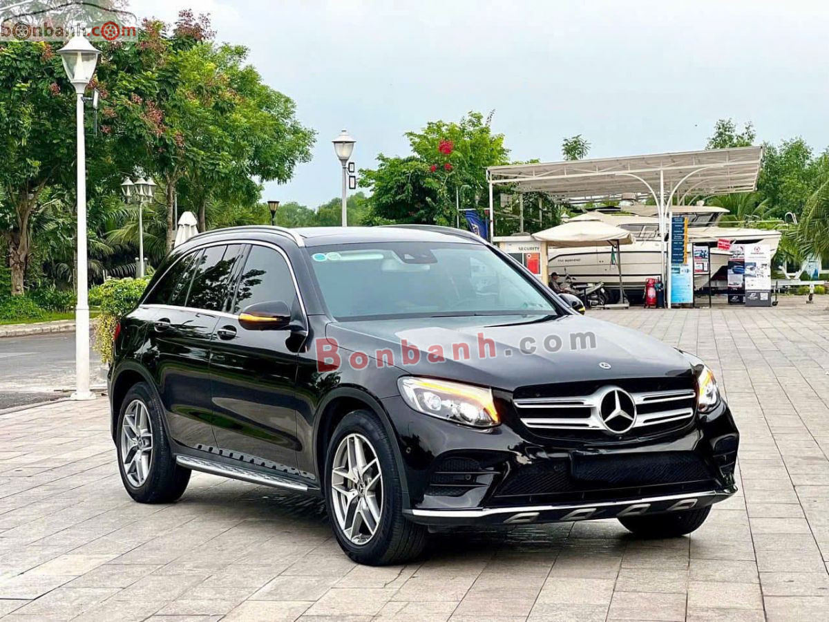 Bán ô tô Mercedes Benz GLC 300 4Matic - 2017 - xe cũ