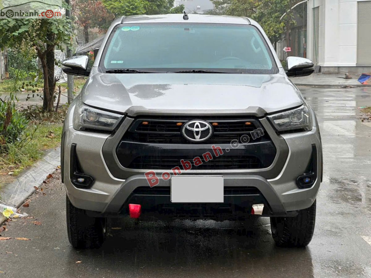 Bán ô tô Toyota Hilux 2.4L 4x2 AT - 2021 - xe cũ