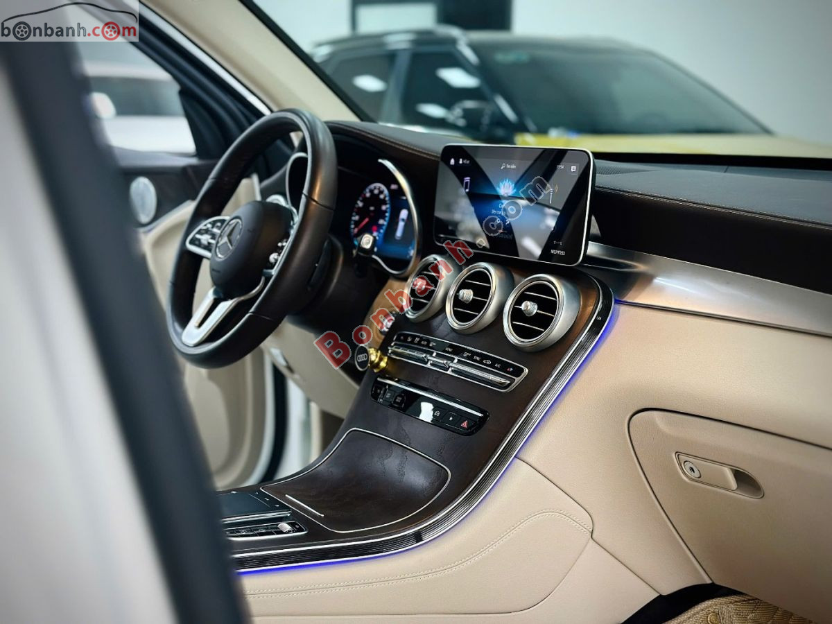 Bán ô tô Mercedes Benz GLC 200 4Matic - 2021 - xe cũ