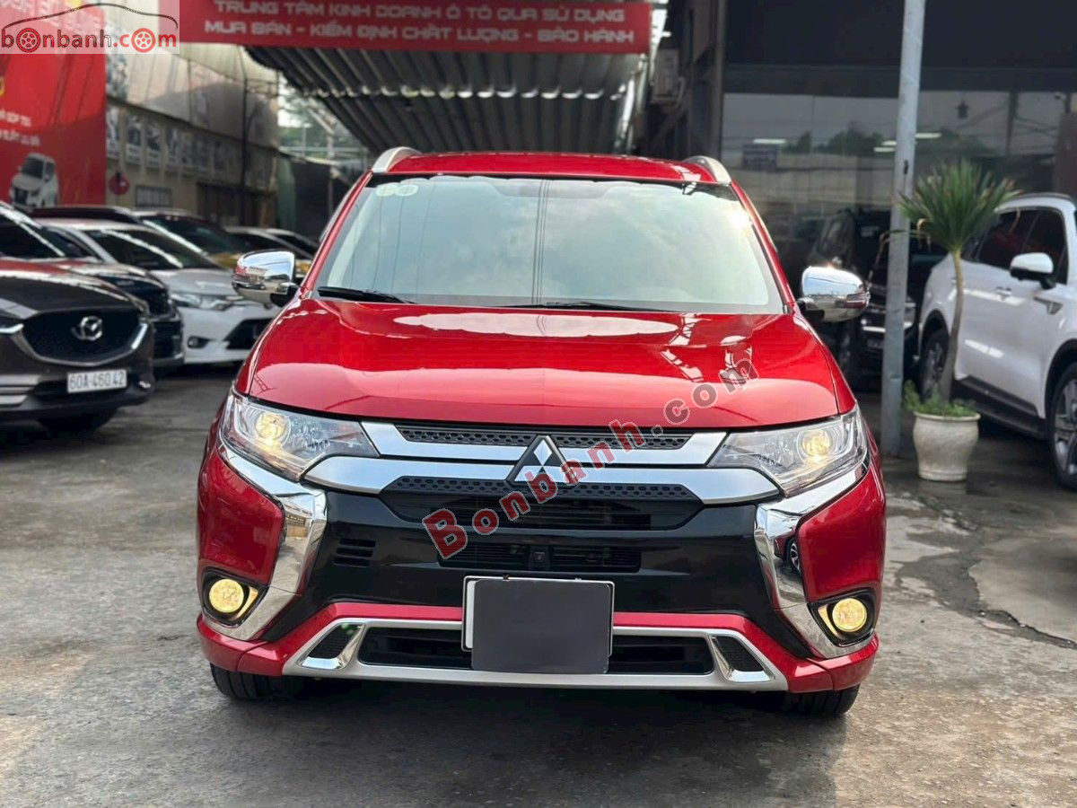 Bán ô tô Mitsubishi Outlander 2.0 CVT - 2022 - xe cũ