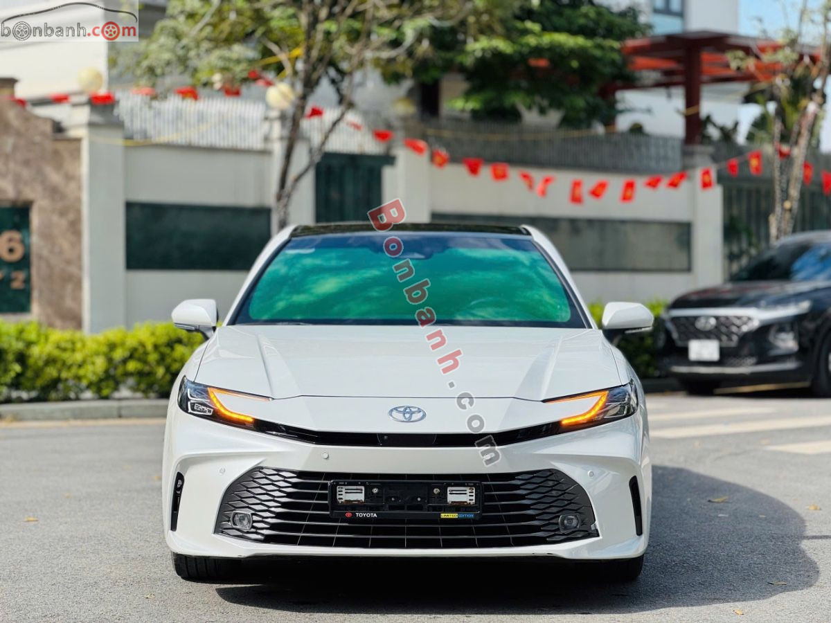Bán ô tô Toyota Camry 2.5 HEV Top - 2025 - xe cũ