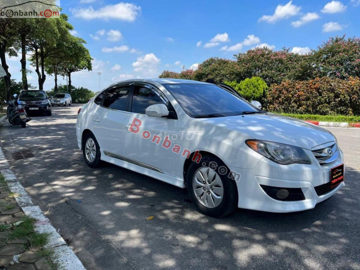 Bán ô tô Hyundai Avante 1.6 MT - 2015 - xe cũ