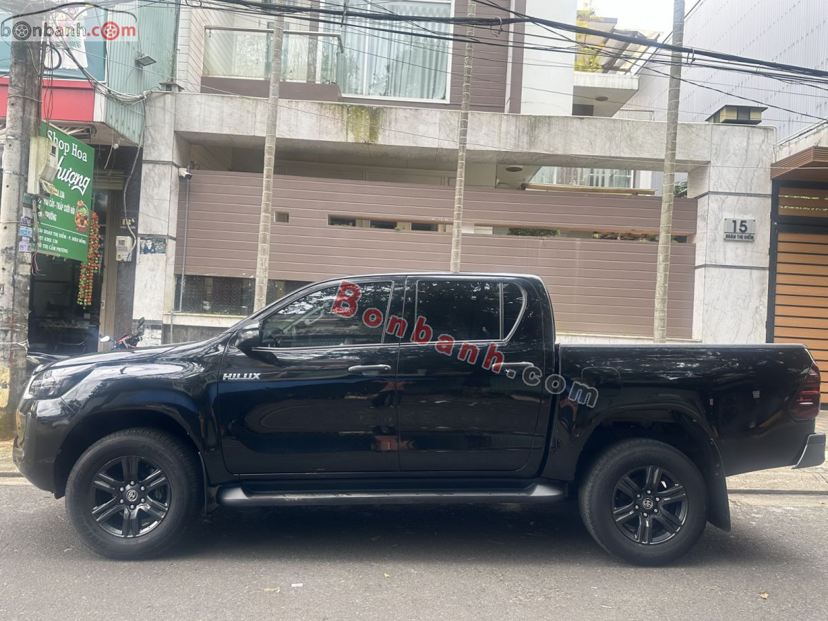 Bán ô tô Toyota Hilux 2.4L 4x2 MT - 2020 - xe cũ