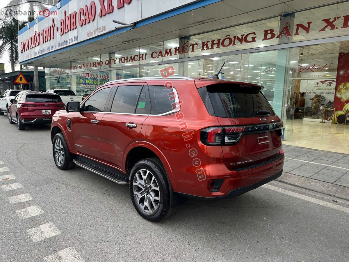 Bán ô tô Ford Everest Titanium Plus 2.0L 4x4 AT - 2022 - xe cũ