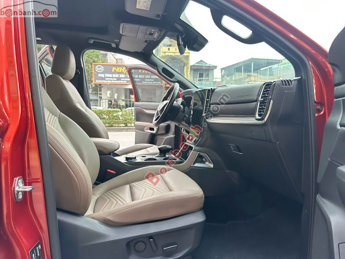 Bán ô tô Ford Everest Titanium Plus 2.0L 4x4 AT - 2022 - xe cũ