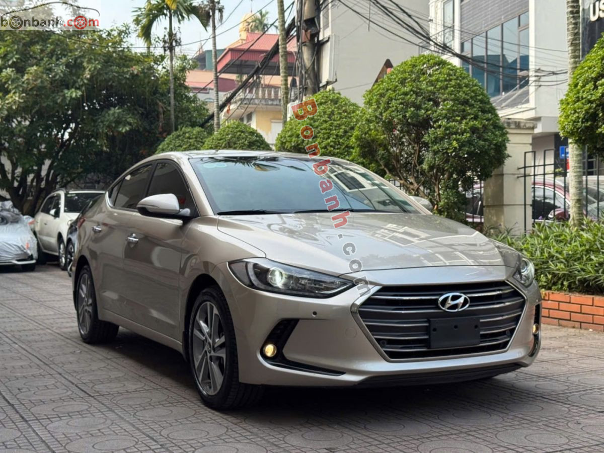 Bán ô tô Hyundai Elantra 2.0 AT - 2018 - xe cũ
