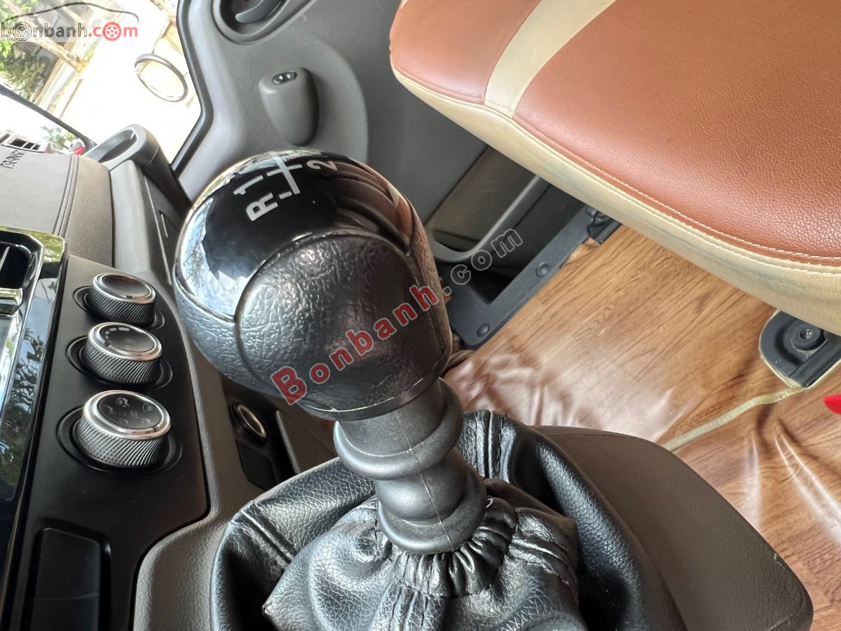 Bán ô tô Ford Transit Tiêu chuẩn - 2023 - xe cũ