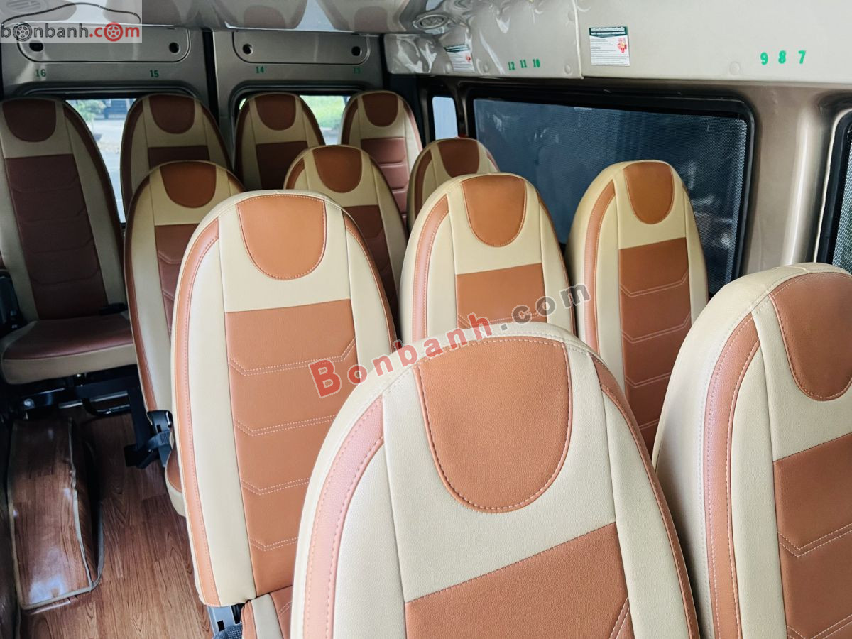 Bán ô tô Ford Transit Tiêu chuẩn - 2023 - xe cũ