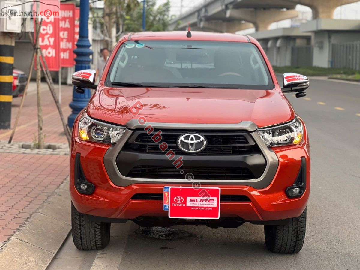 Bán ô tô Toyota Hilux 2.4L 4x2 AT - 2021 - xe cũ