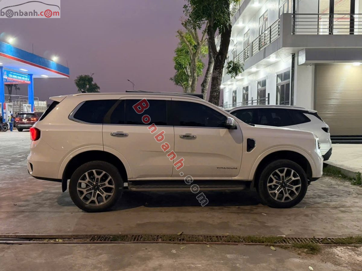 Bán ô tô Ford Everest Titanium Plus 2.0L 4x4 AT - 2025 - xe cũ