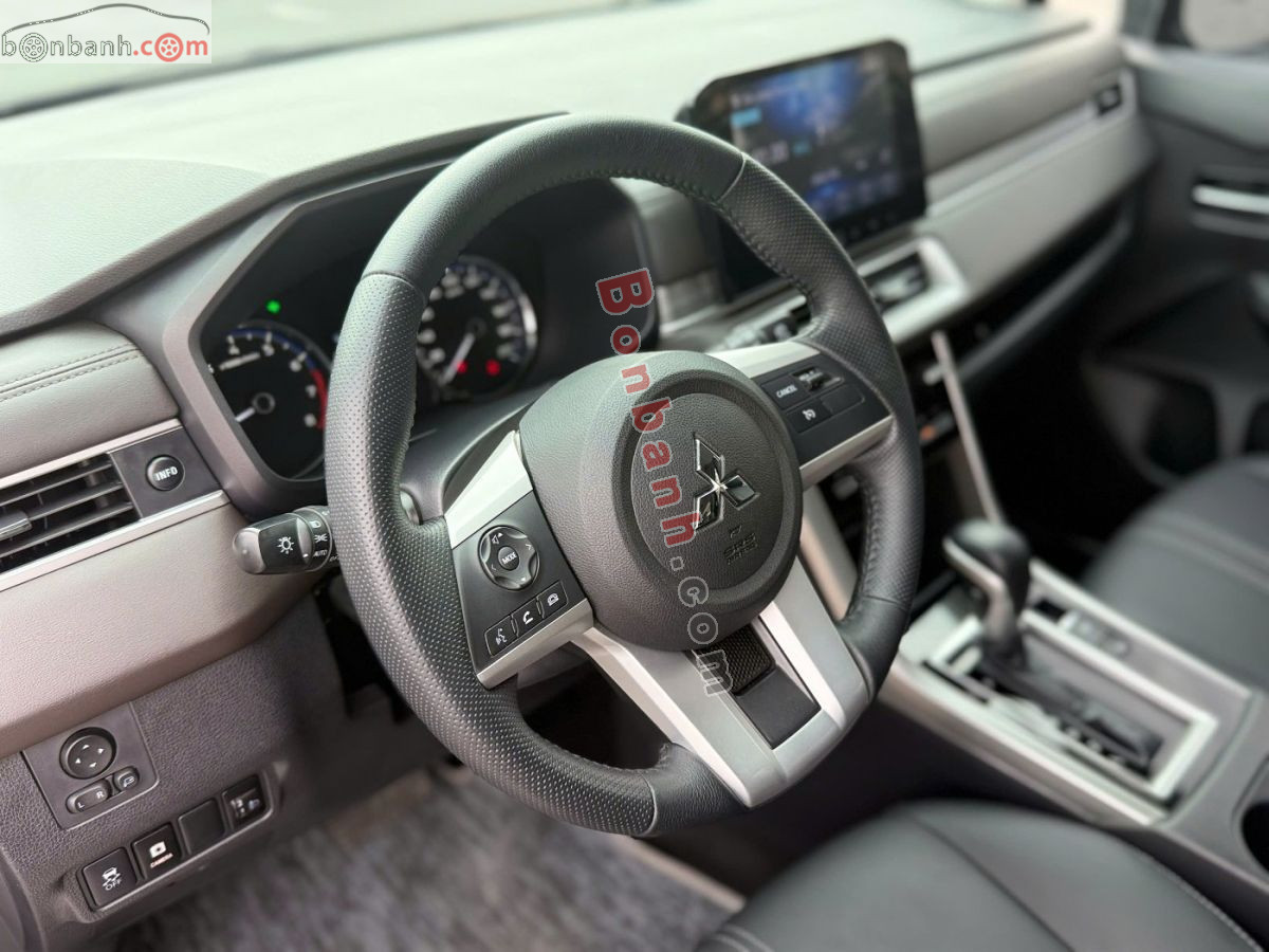 Bán ô tô Mitsubishi Xpander Premium 1.5 AT - 2024 - xe cũ