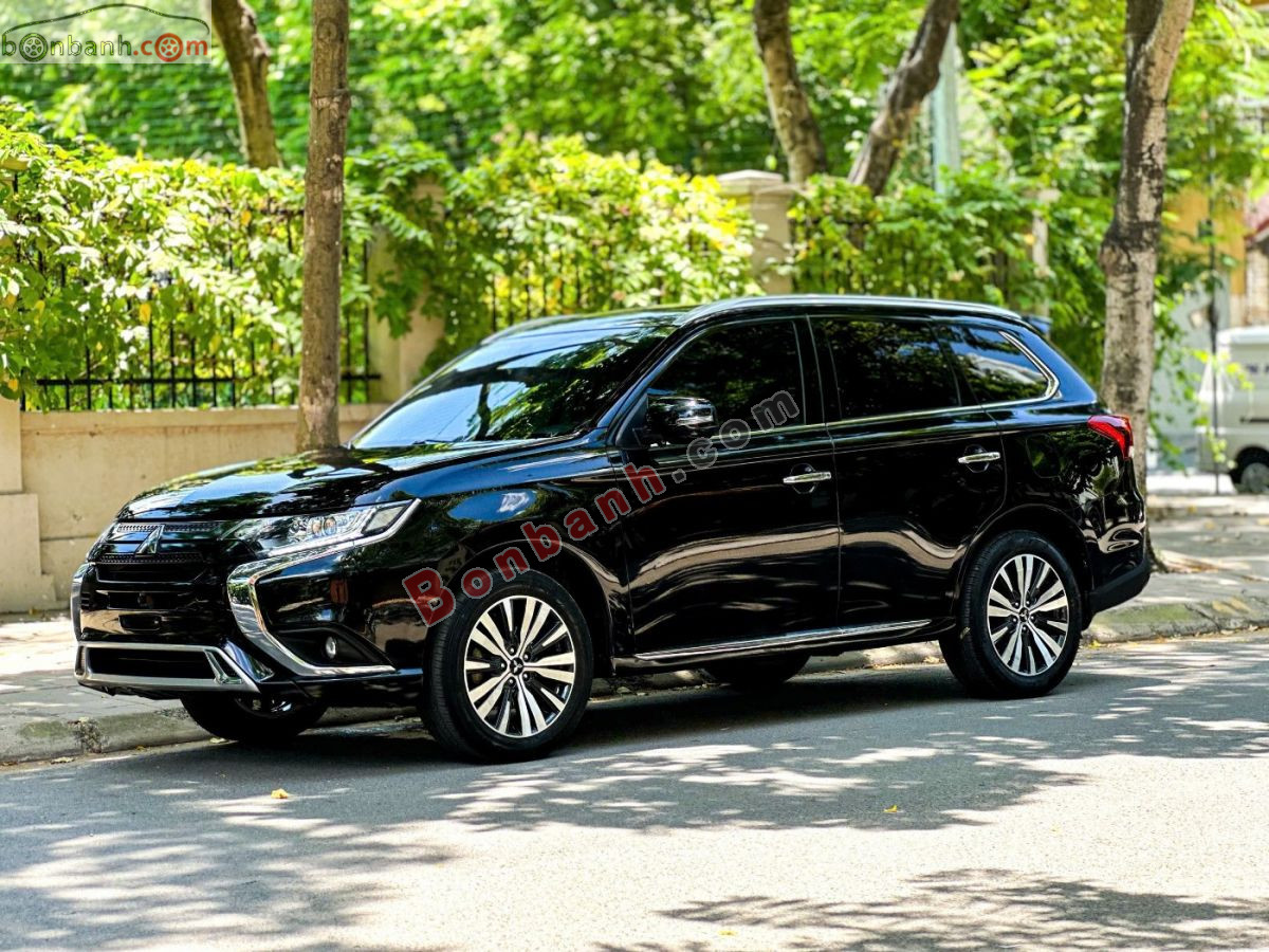 Bán ô tô Mitsubishi Outlander 2.0 CVT - 2022 - xe cũ