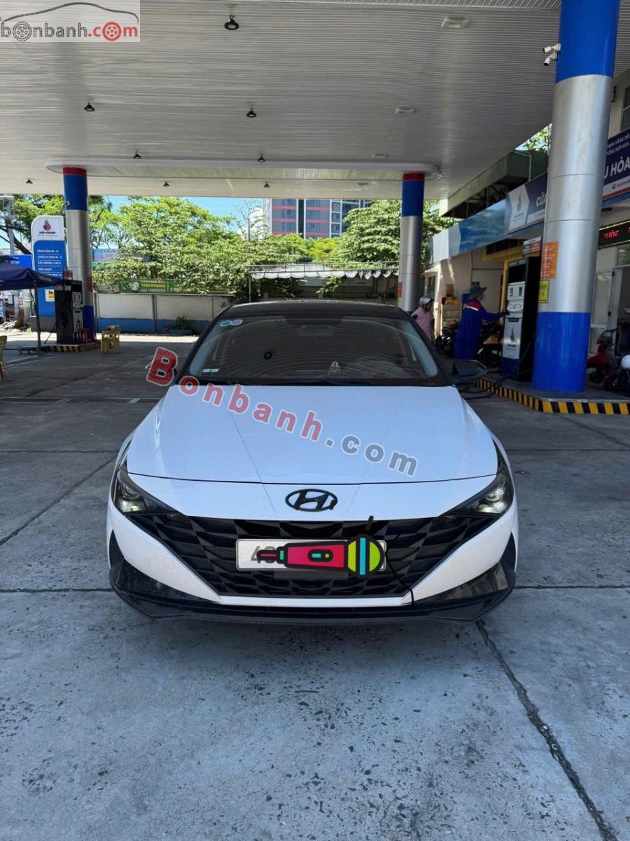 Bán ô tô Hyundai Elantra 1.6 AT Tiêu chuẩn - 2023 - xe cũ