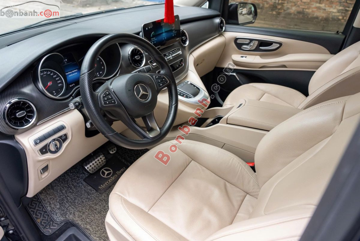 Bán ô tô Mercedes Benz V class V250 AMG - 2021 - xe cũ