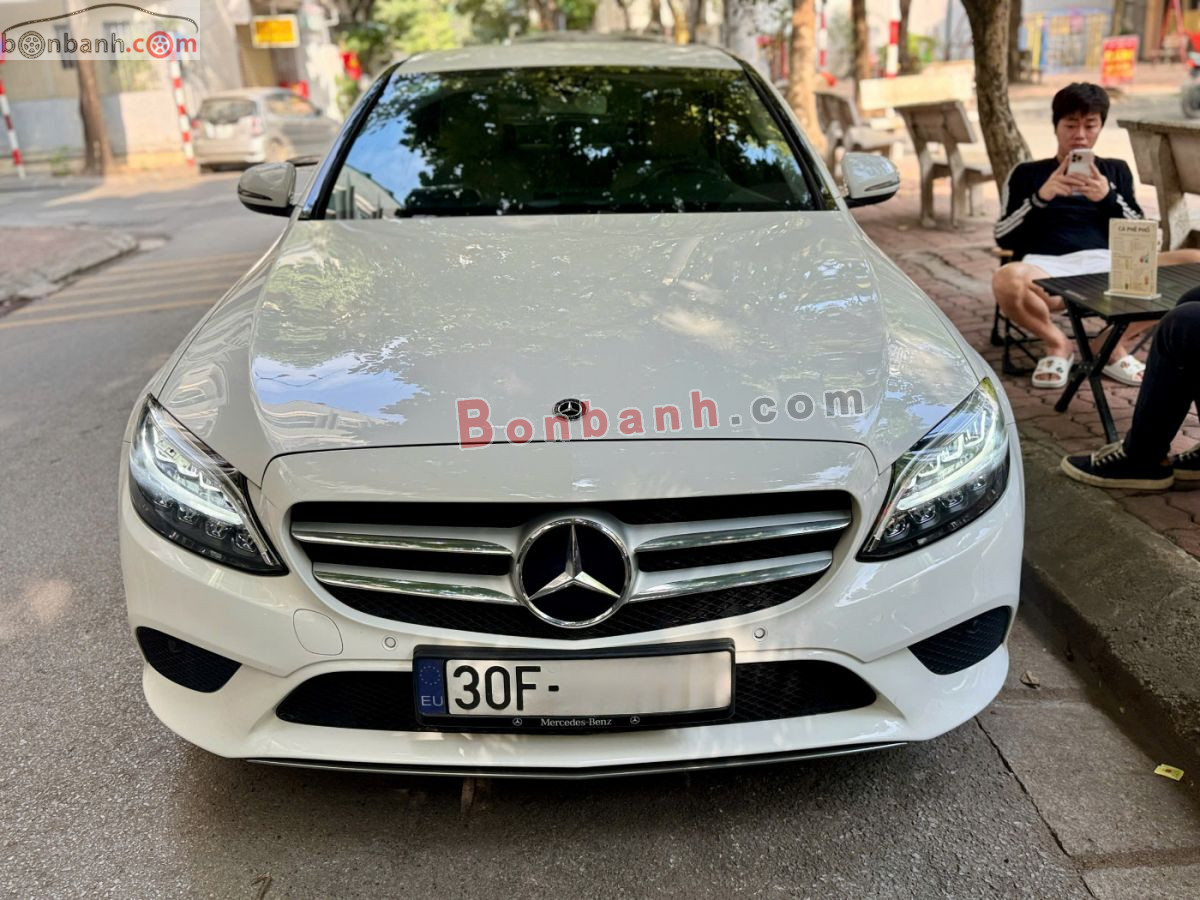 Bán ô tô Mercedes Benz C class C200 - 2018 - xe cũ