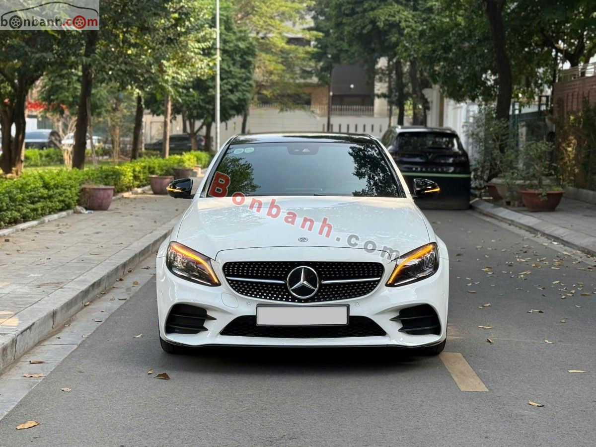 Bán ô tô Mercedes Benz C class C300 AMG - 2020 - xe cũ