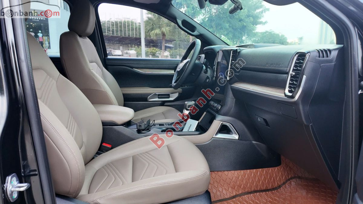 Bán ô tô Ford Everest Titanium 2.0L 4x2 AT - 2022 - xe cũ