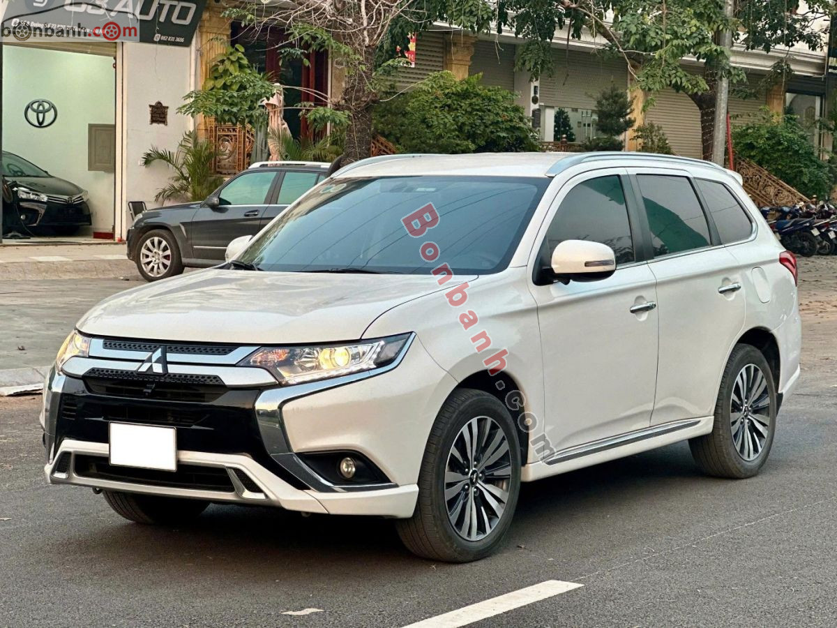 Bán ô tô Mitsubishi Outlander 2.0 CVT - 2022 - xe cũ