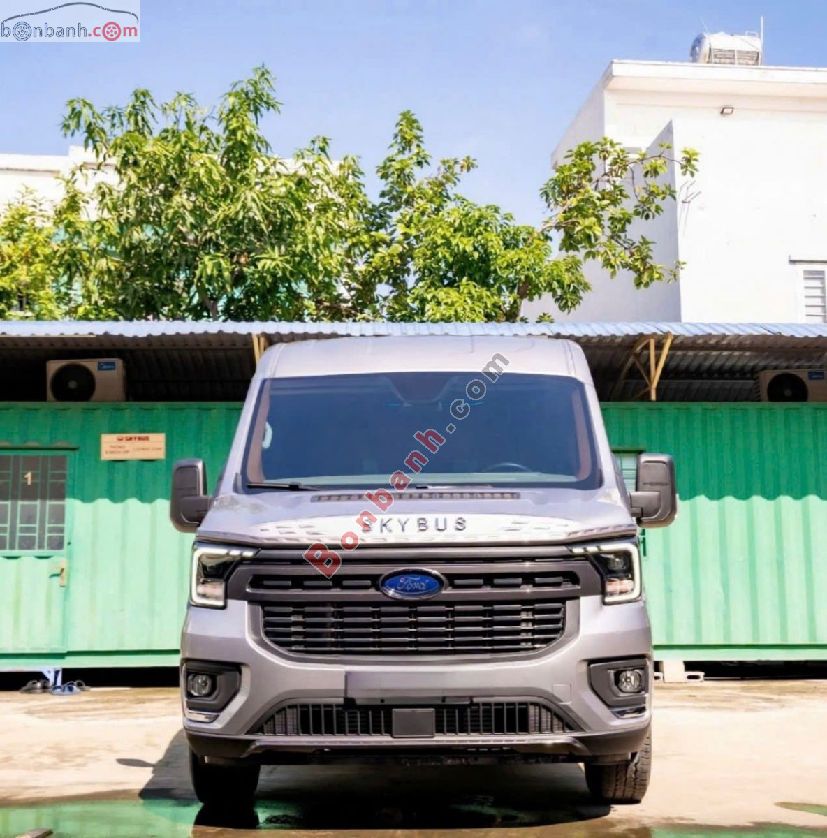 Bán ô tô Ford Transit Trend - 2025 - xe mới