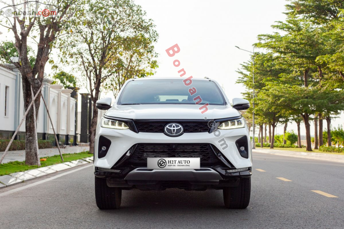Bán ô tô Toyota Fortuner Legender 2.4L 4x2 AT - 2022 - xe cũ