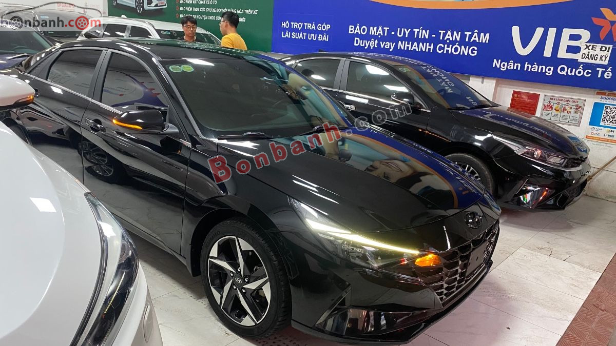 Bán ô tô Hyundai Elantra 2.0 AT Cao cấp - 2022 - xe cũ