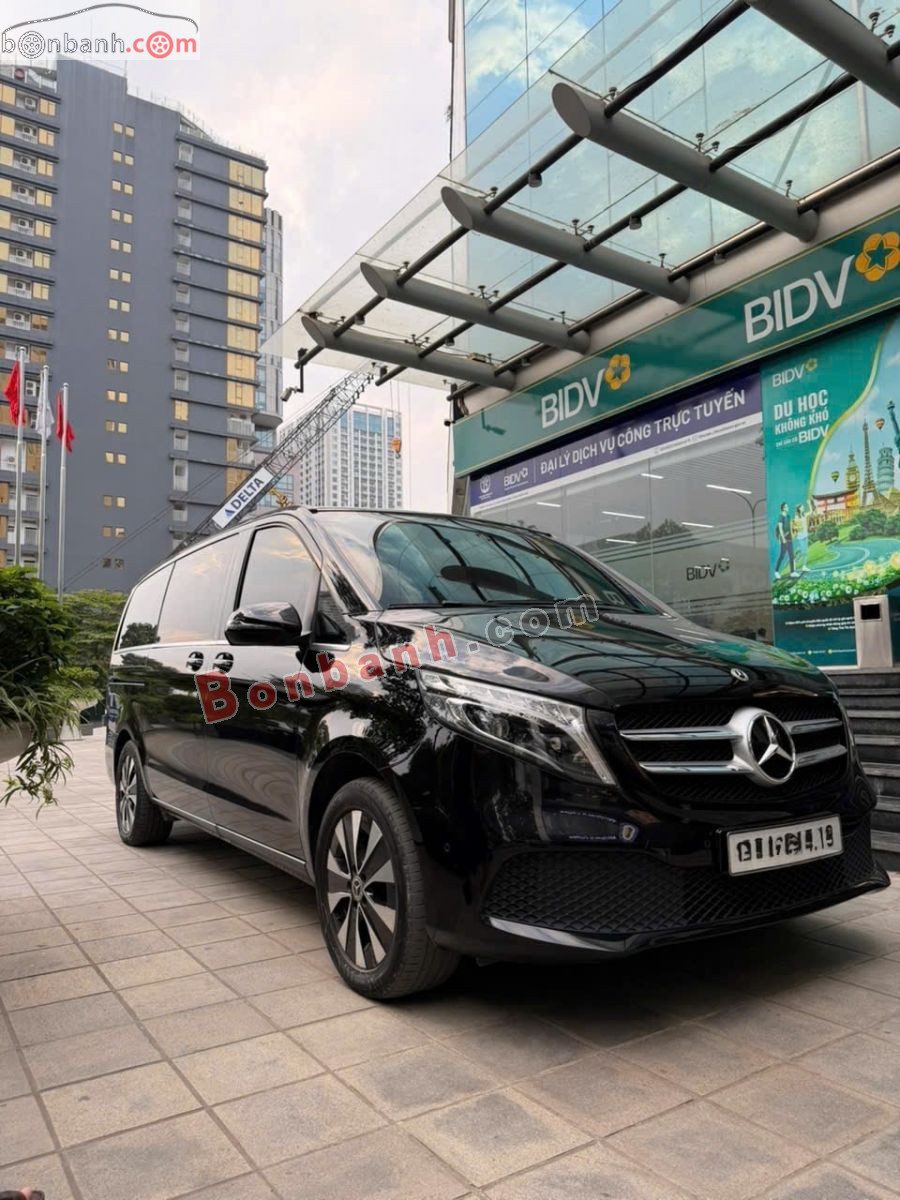 Bán ô tô Mercedes Benz V class V250 AMG - 2022 - xe cũ