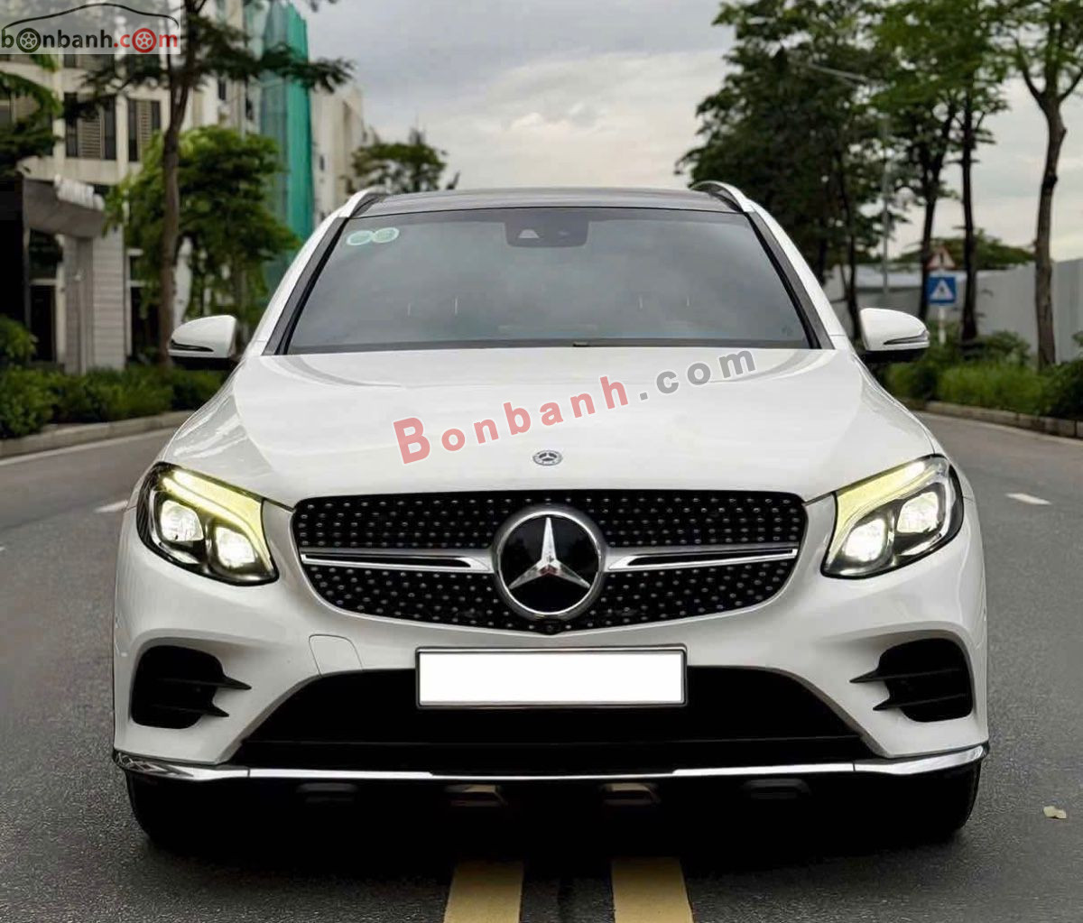 Bán ô tô Mercedes Benz GLC 300 4Matic - 2019 - xe cũ