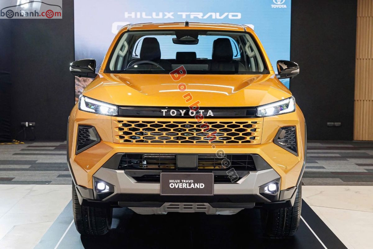 Bán ô tô Toyota Hilux Adventure 2.8L 4x4 AT - 2025 - xe mới