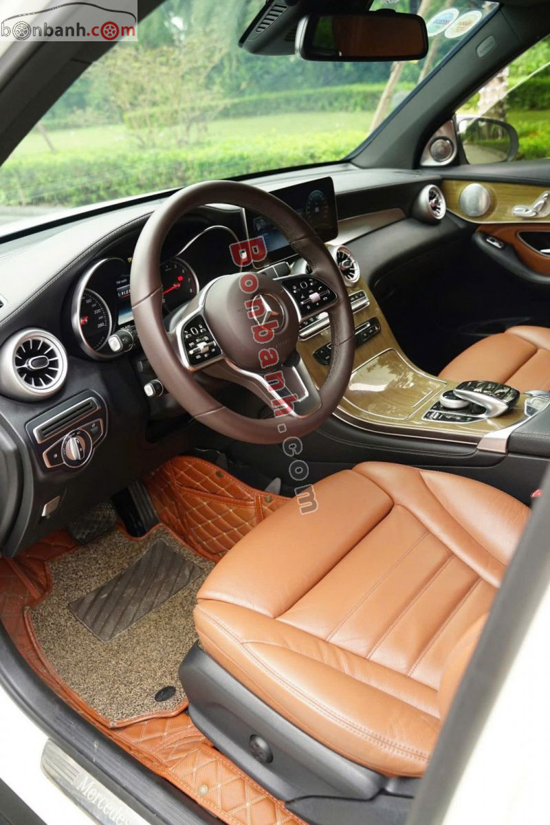 Bán ô tô Mercedes Benz GLC 300 4Matic - 2017 - xe cũ