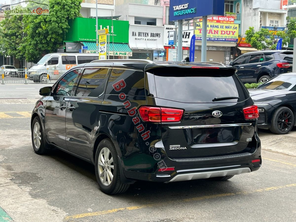 Bán ô tô Kia Sedona 2.2 DAT Luxury - 2021 - xe cũ