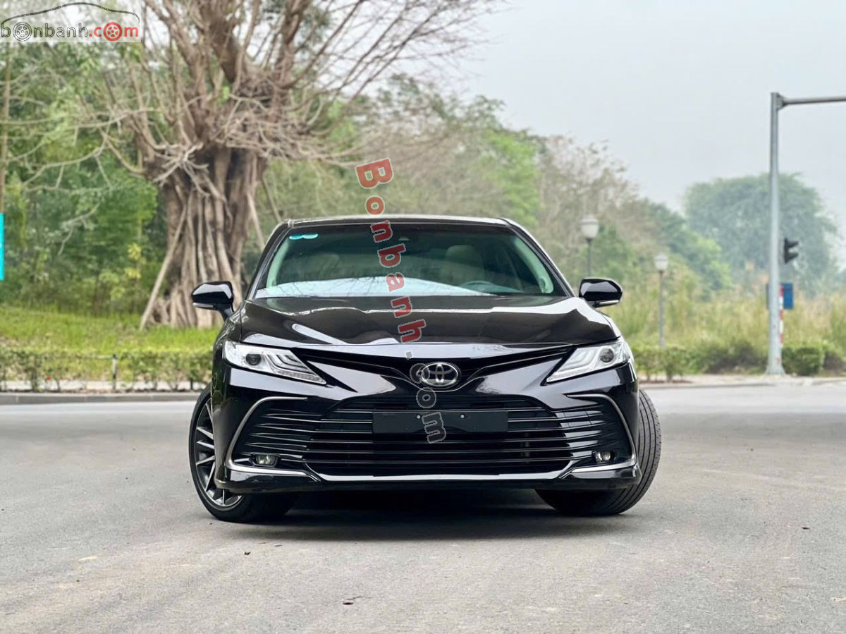 Bán ô tô Toyota Camry 2.0Q - 2021 - xe cũ
