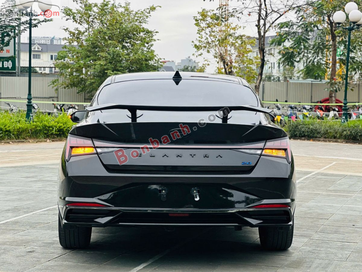 Bán ô tô Hyundai Elantra 2.0 AT Cao cấp - 2022 - xe cũ