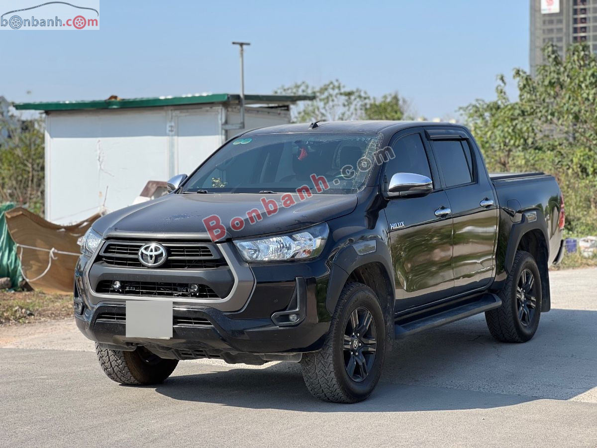 Bán ô tô Toyota Hilux 2.4E 4x2 AT - 2020 - xe cũ