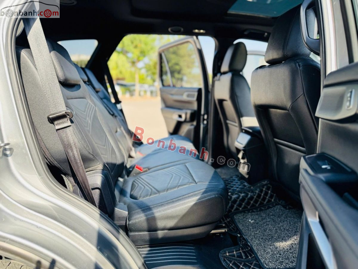 Bán ô tô Ford Everest Titanium 2.0L 4x2 AT - 2022 - xe cũ