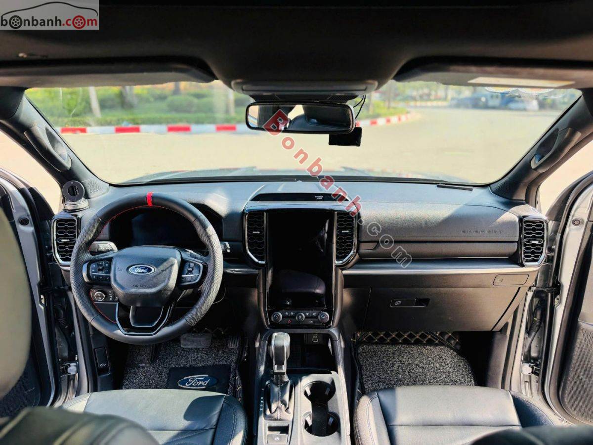 Bán ô tô Ford Everest Titanium 2.0L 4x2 AT - 2022 - xe cũ