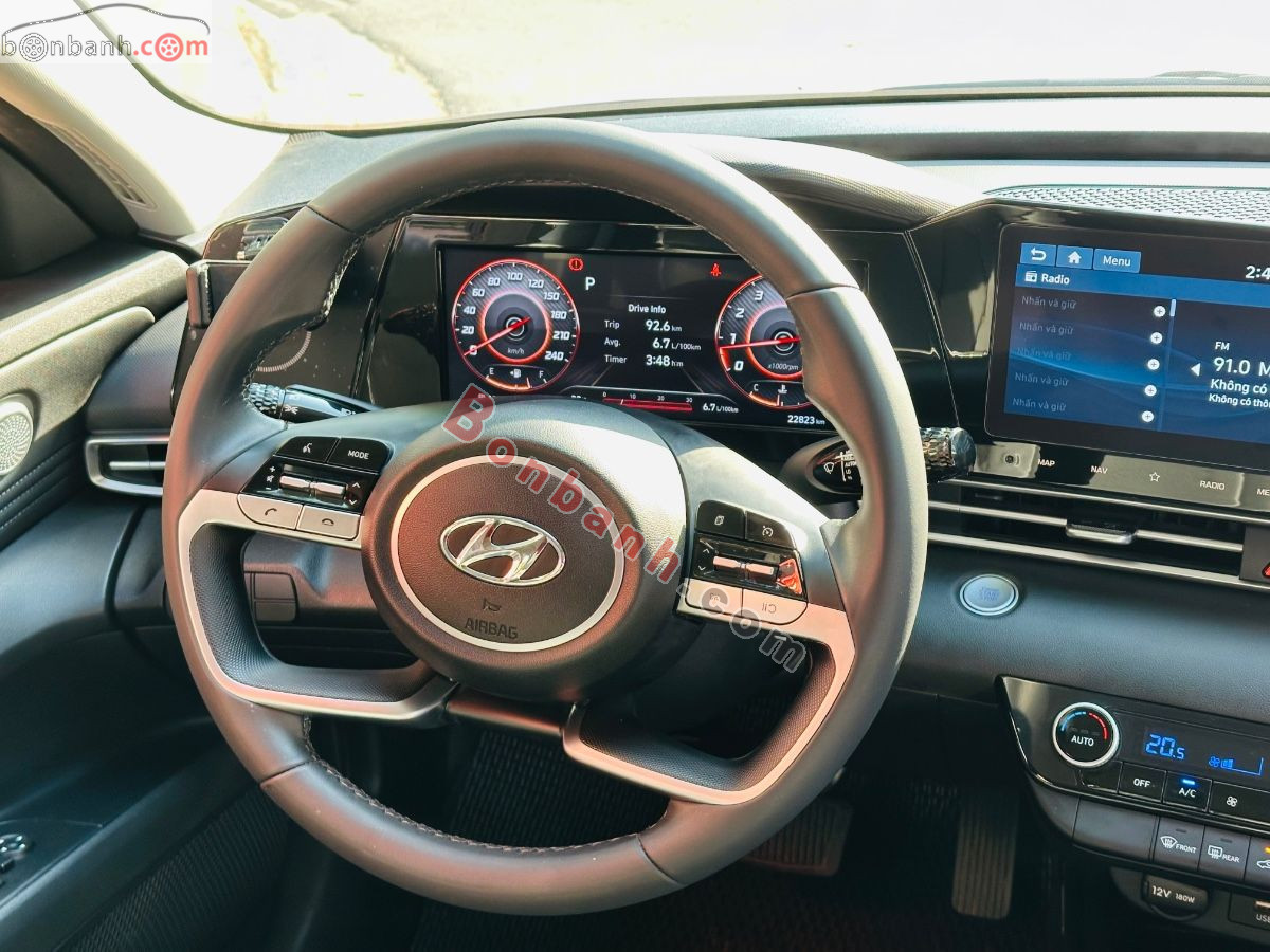 Bán ô tô Hyundai Elantra 1.6 AT Đặc biệt - 2025 - xe cũ