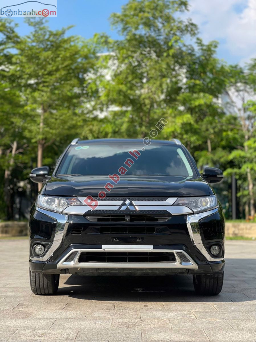 Bán ô tô Mitsubishi Outlander 2.0 CVT - 2022 - xe cũ
