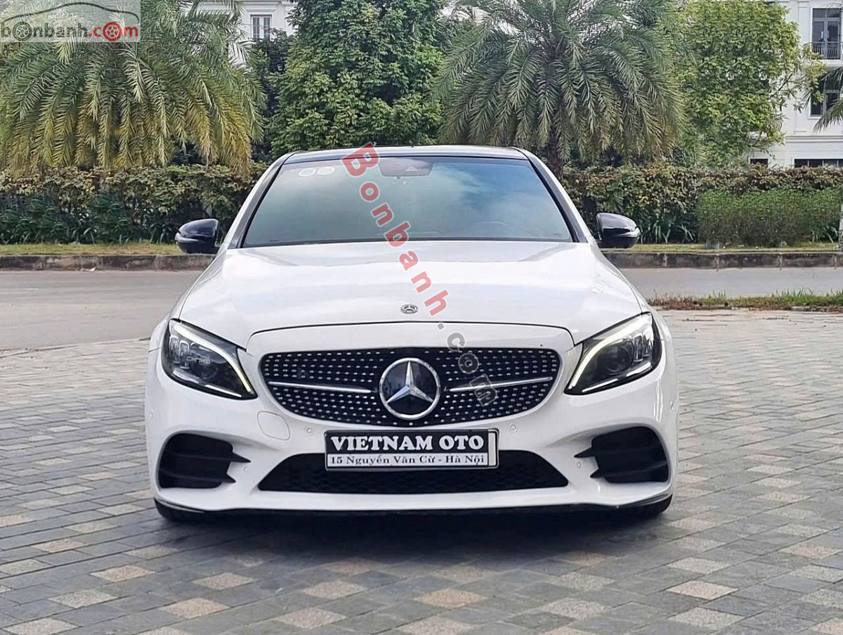 Bán ô tô Mercedes Benz C class C300 AMG - 2021 - xe cũ