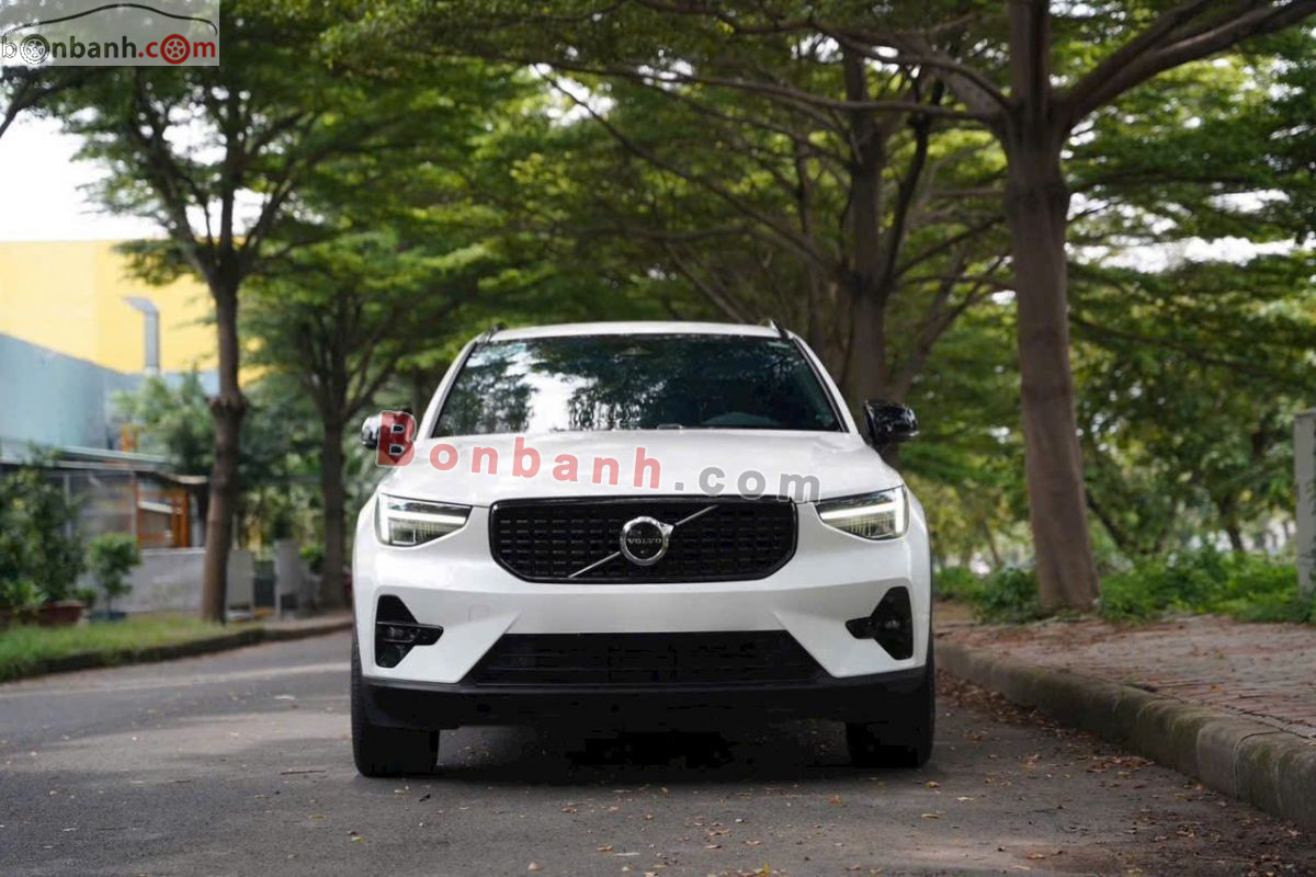Bán ô tô Volvo XC40 Ultimate B5 AWD - 2023 - xe cũ
