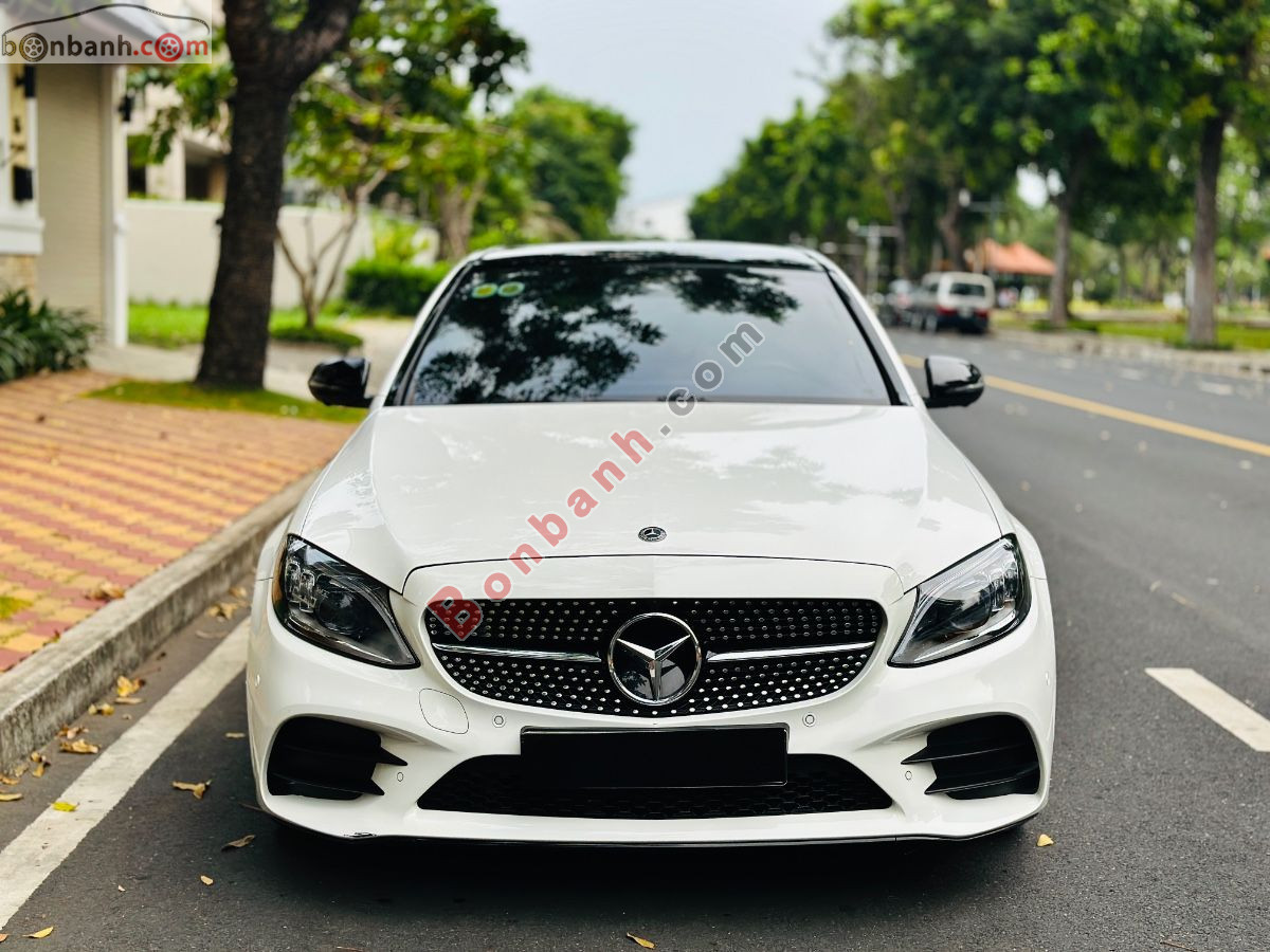 Bán ô tô Mercedes Benz C class C300 AMG - 2020 - xe cũ