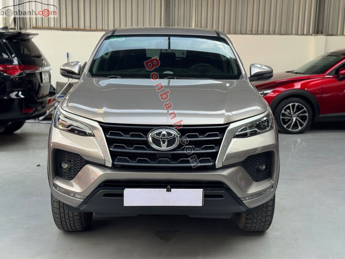 Bán ô tô Toyota Fortuner 2.4G 4x2 MT - 2020 - xe cũ