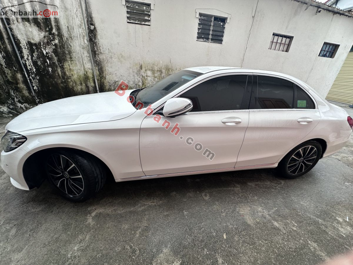 Bán ô tô Mercedes Benz C class C200 - 2019 - xe cũ